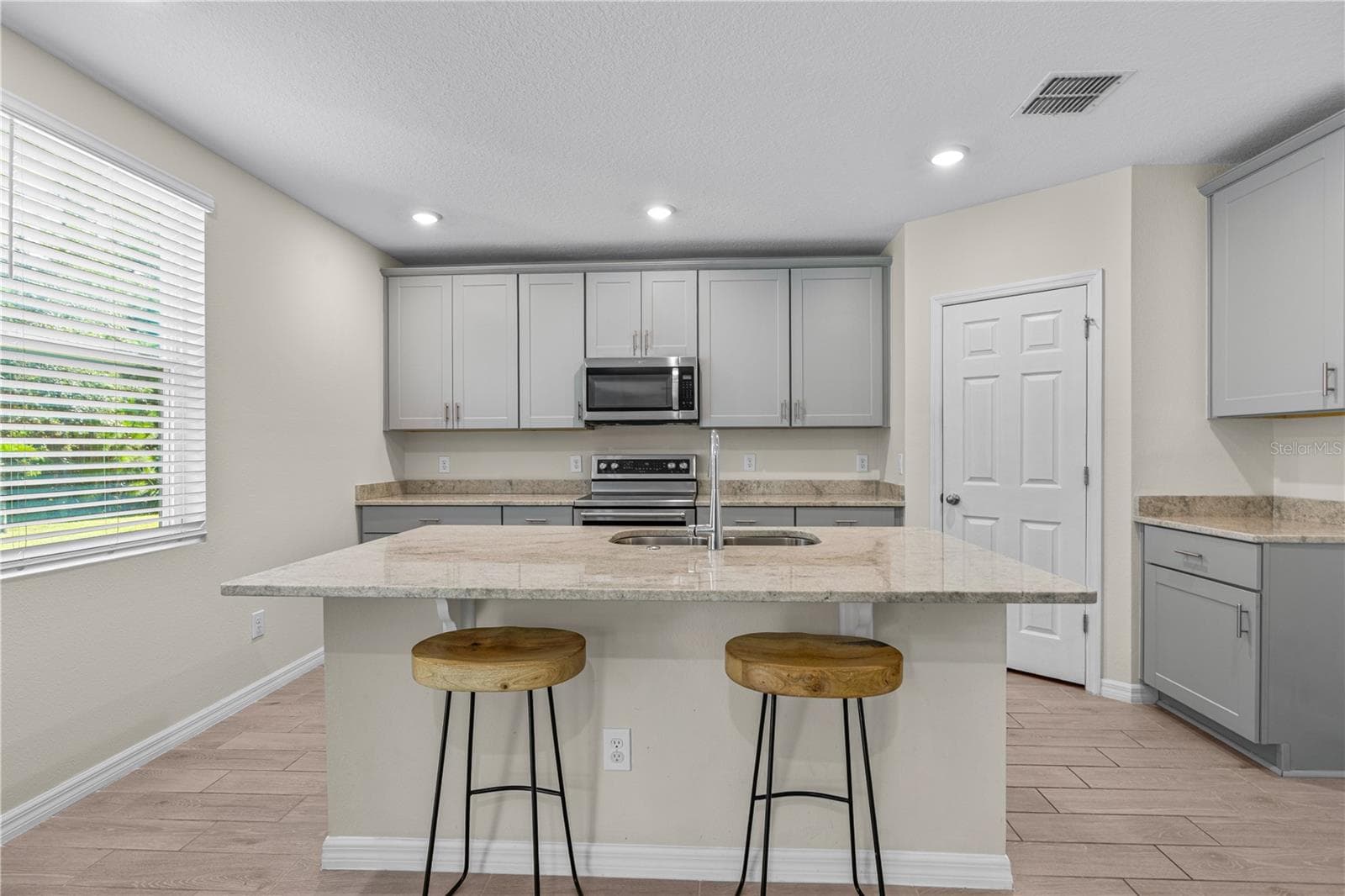 Kitchen w/ Island - 335 SARAH NICOLE WAY, NEW SMYRNA BEACH