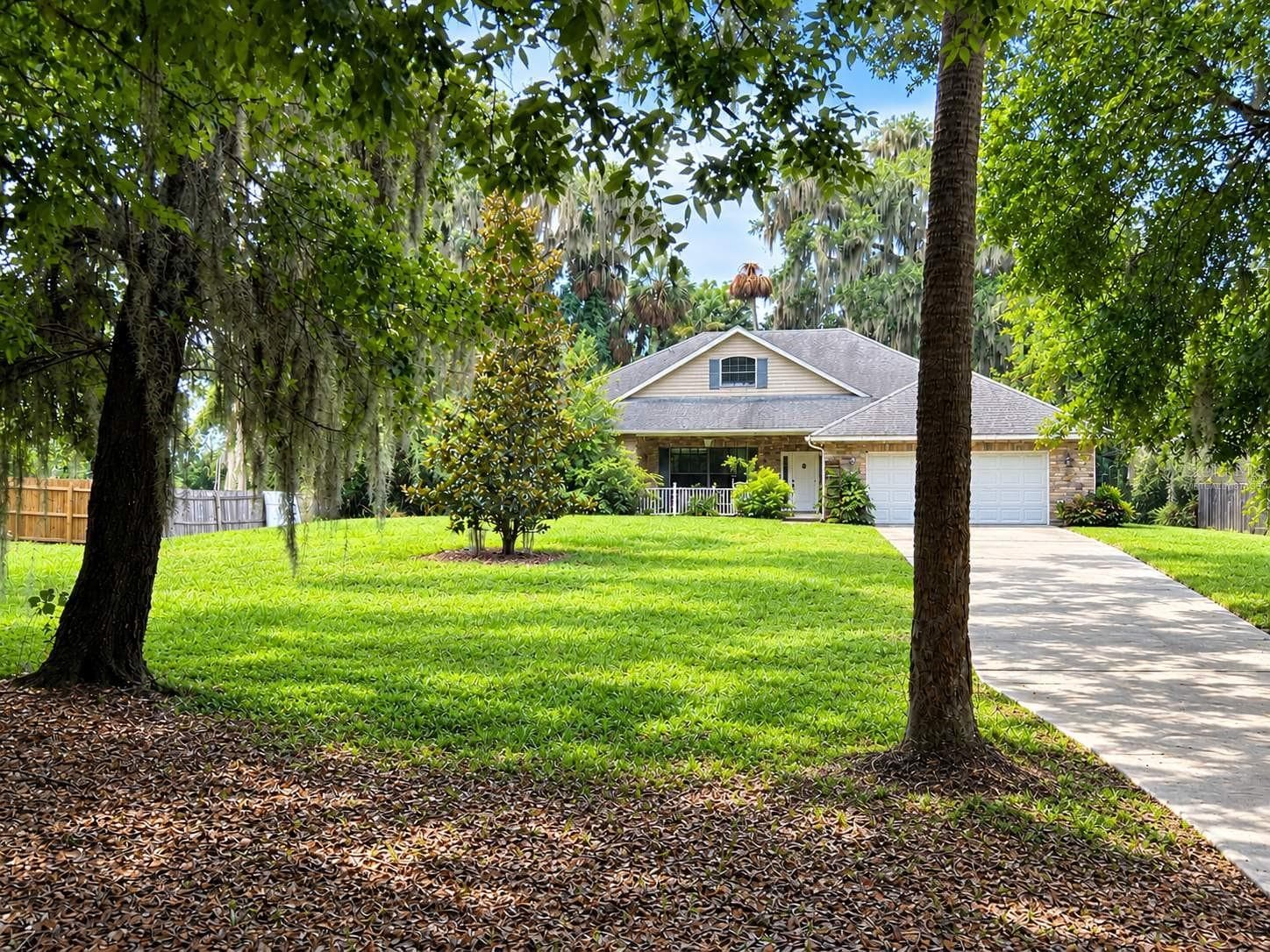 Virtually Staged - 349 MAGNOLIA PL, DEBARY