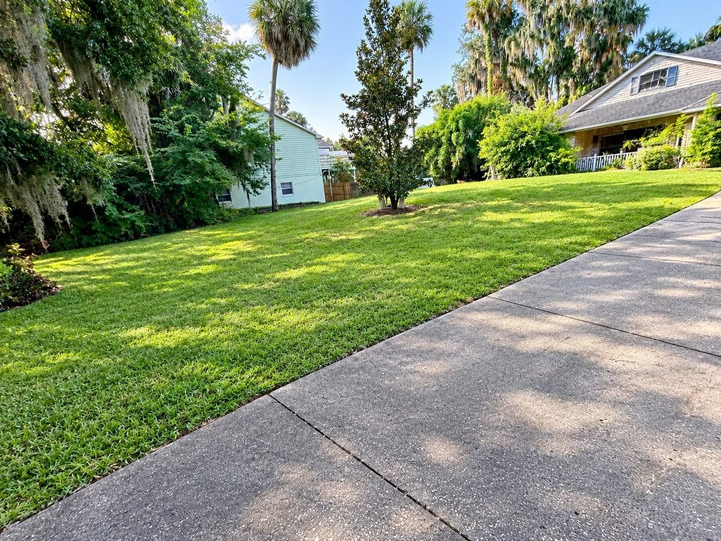 Virtually Staged - 349 MAGNOLIA PL, DEBARY