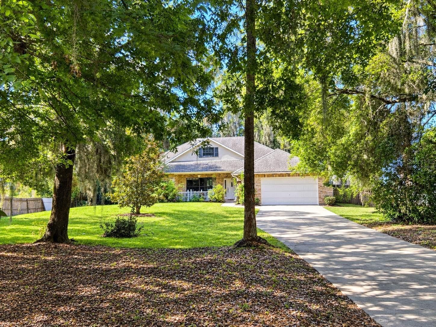 Virtually Staged - 349 MAGNOLIA PL, DEBARY
