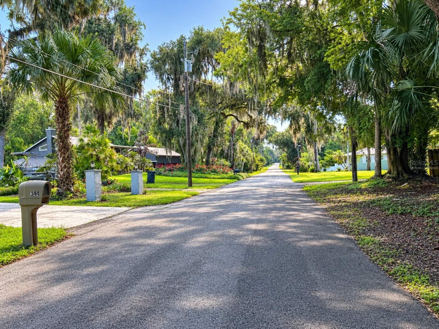 Virtually Staged - 349 MAGNOLIA PL, DEBARY