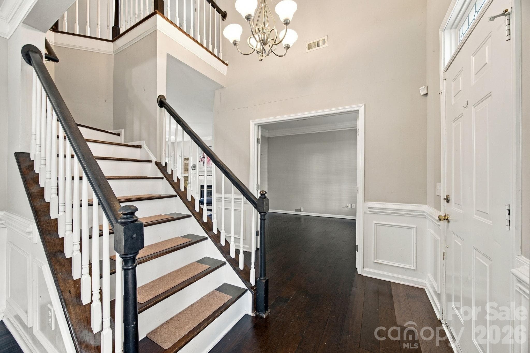 Single Family Residence at 17237 Baldwin Hall Drive, Charlotte, photo 4 of 26