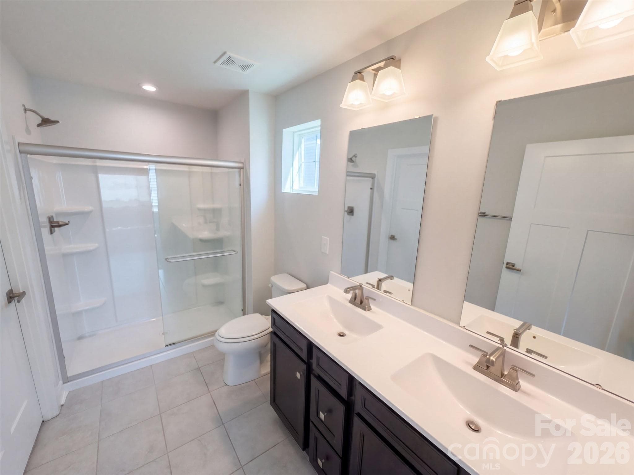 Single Family Residence at 599 Grandiflora Avenue, Lancaster, photo 9 of 14