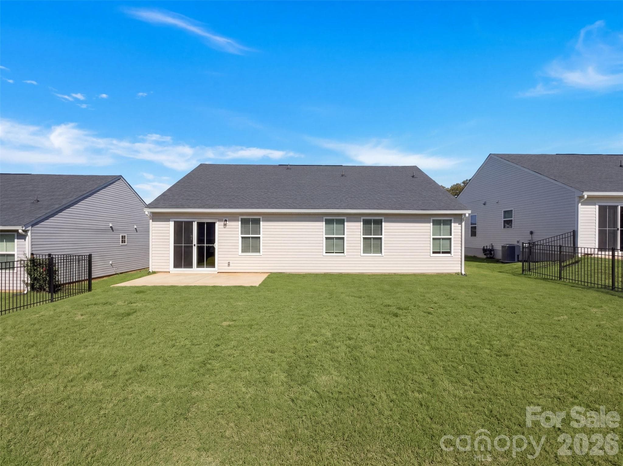 Single Family Residence at 599 Grandiflora Avenue, Lancaster, photo 13 of 14