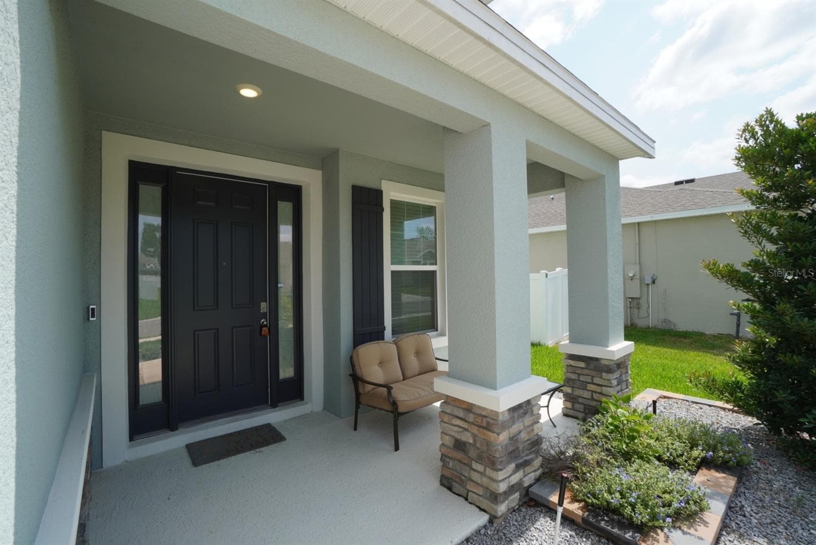 Single Family Residence at 5947 SW 86TH ST, OCALA, photo 2 of 17
