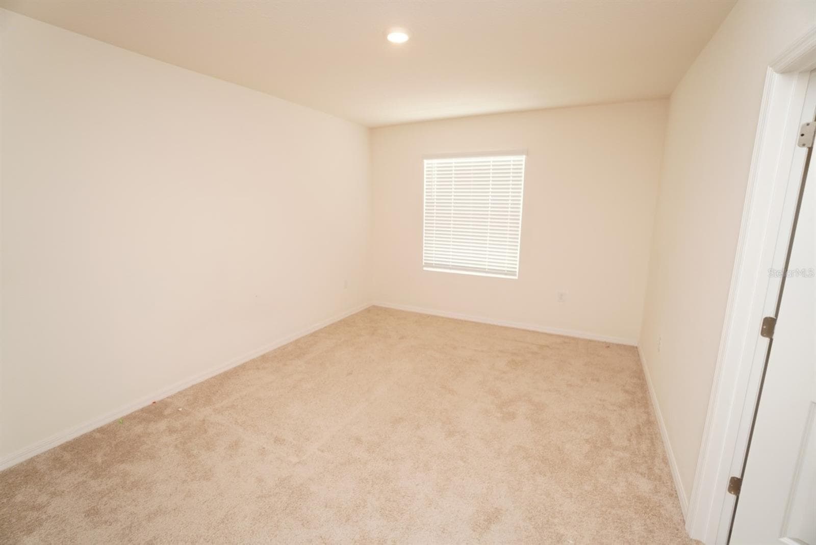 Single Family Residence at 5947 SW 86TH ST, OCALA, photo 13 of 17