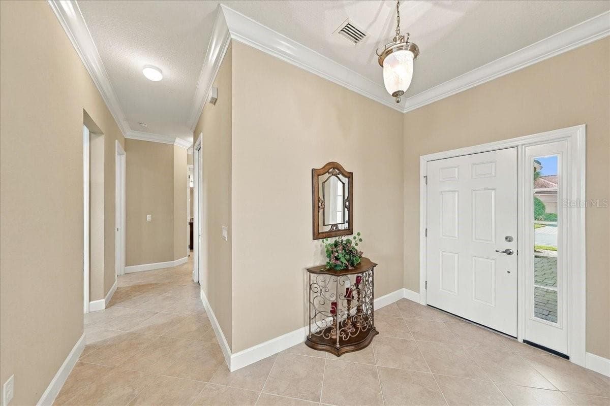 Villa at 13121 CREEKSIDE LN, PORT CHARLOTTE, photo 2 of 62