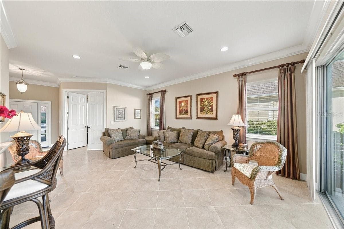 Villa at 13121 CREEKSIDE LN, PORT CHARLOTTE, photo 6 of 62