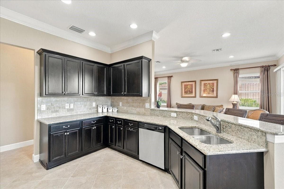 Villa at 13121 CREEKSIDE LN, PORT CHARLOTTE, photo 14 of 62