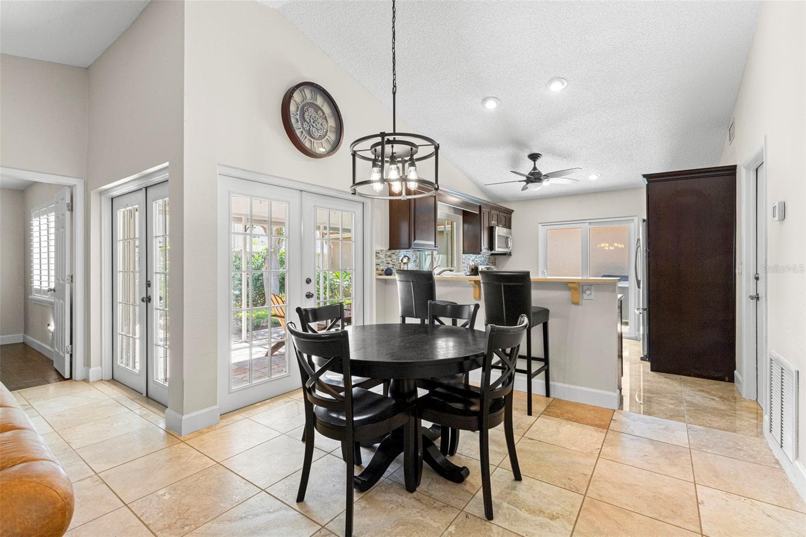 Villa at 495 ST TROPEZ CIR NE, ST PETERSBURG, photo 6 of 31