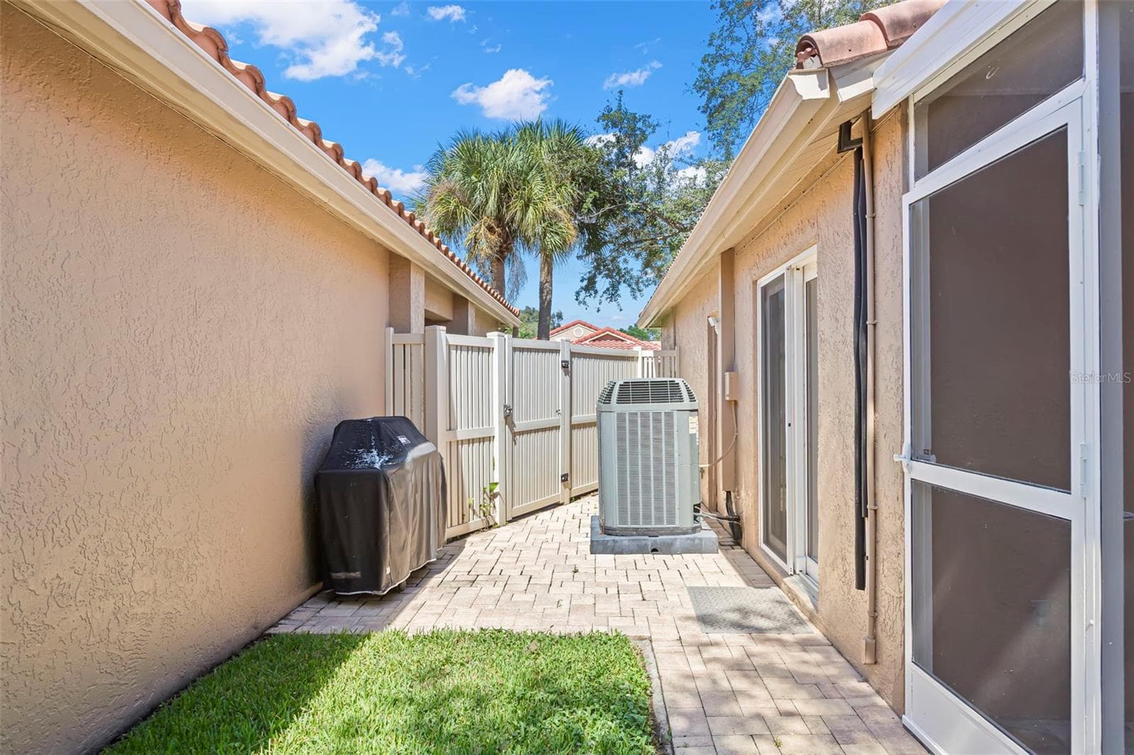 Villa at 495 ST TROPEZ CIR NE, ST PETERSBURG, photo 16 of 31