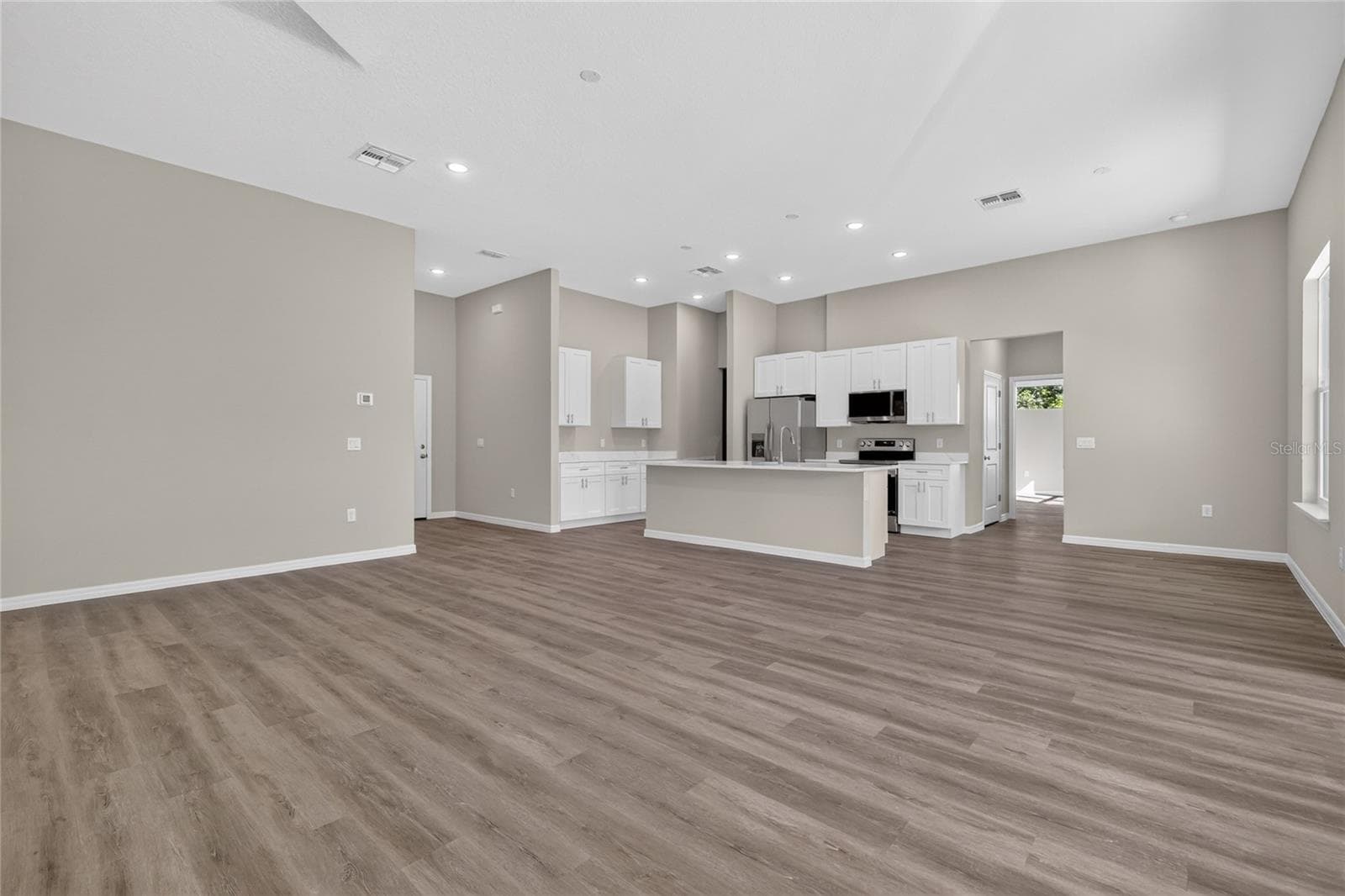 Open Concept - 41428 ROYAL TRAILS RD, EUSTIS