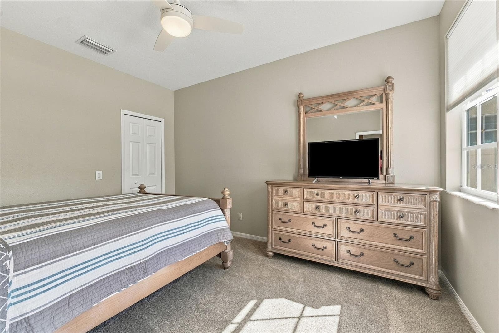 Townhouse at 14454 MIRABELLE VISTA CIR, TAMPA, photo 31 of 52