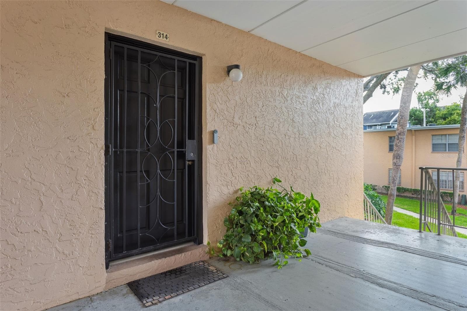 Condominium at 4718 CHRISTA CT #314, TAMPA, photo 3 of 25
