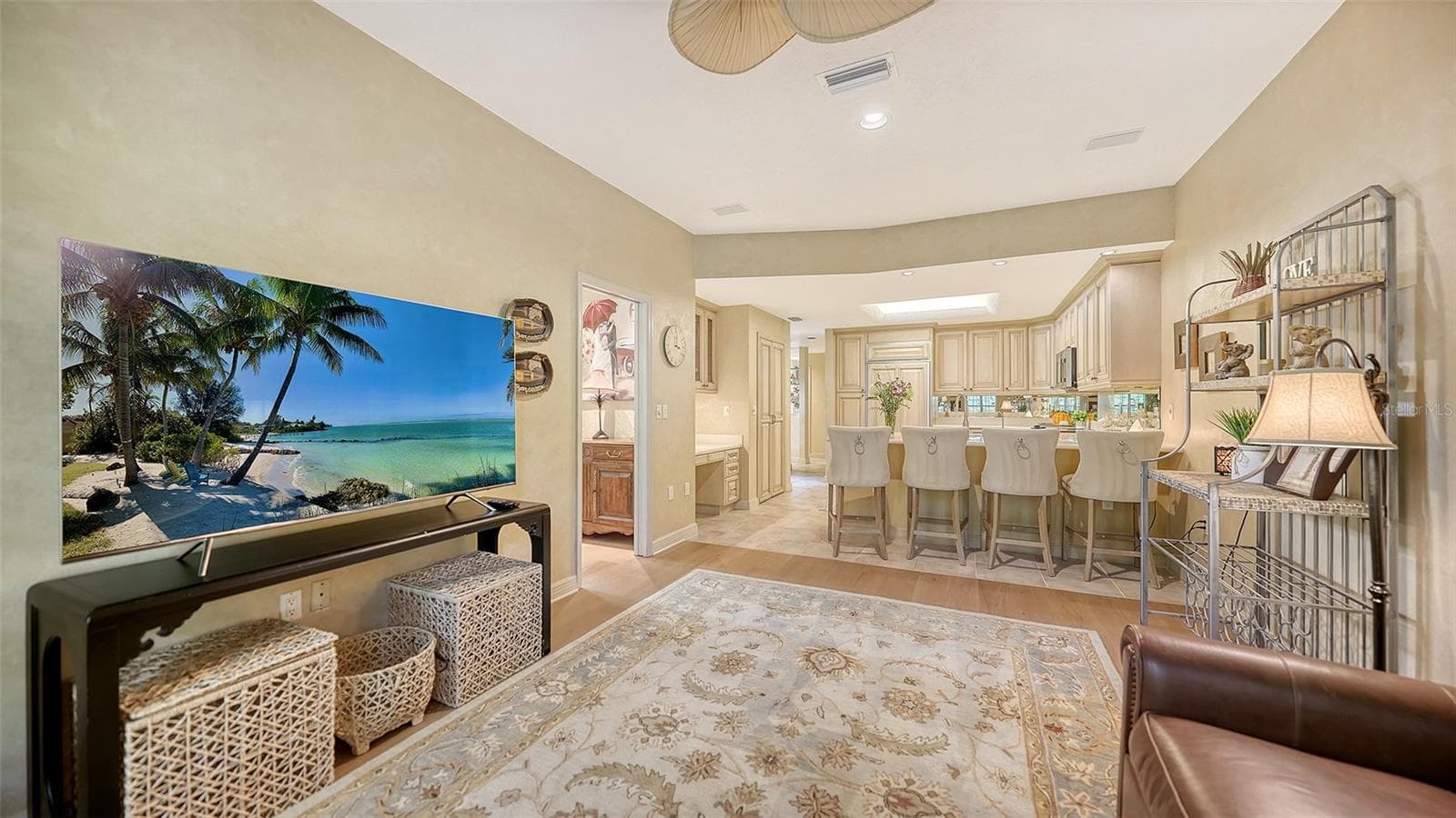 Villa at 4543 LAS BRISAS LN, SARASOTA, photo 17 of 72