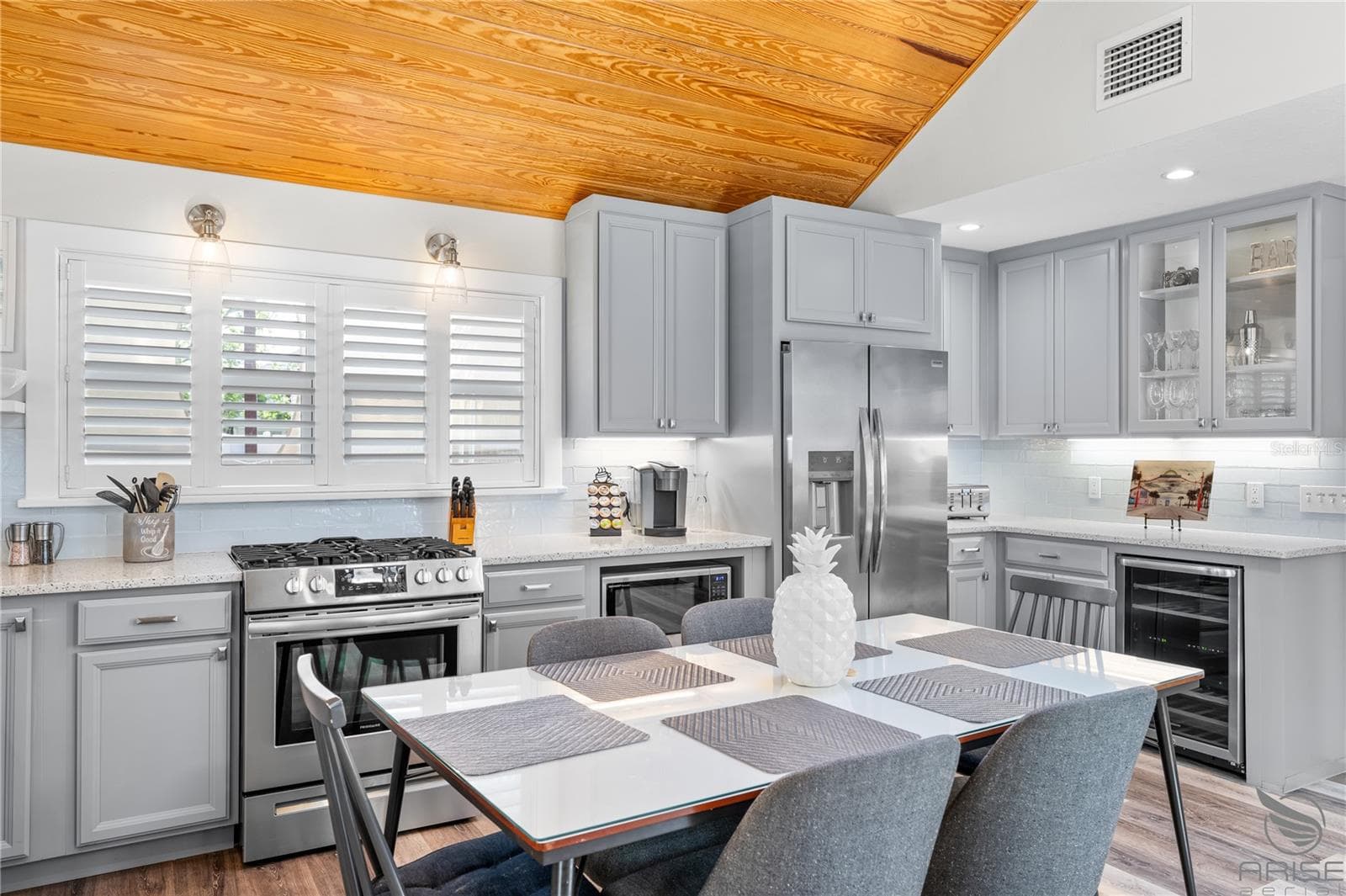 Single Family Residence at 305 LIVE OAK, NEW SMYRNA BEACH, photo 24 of 52