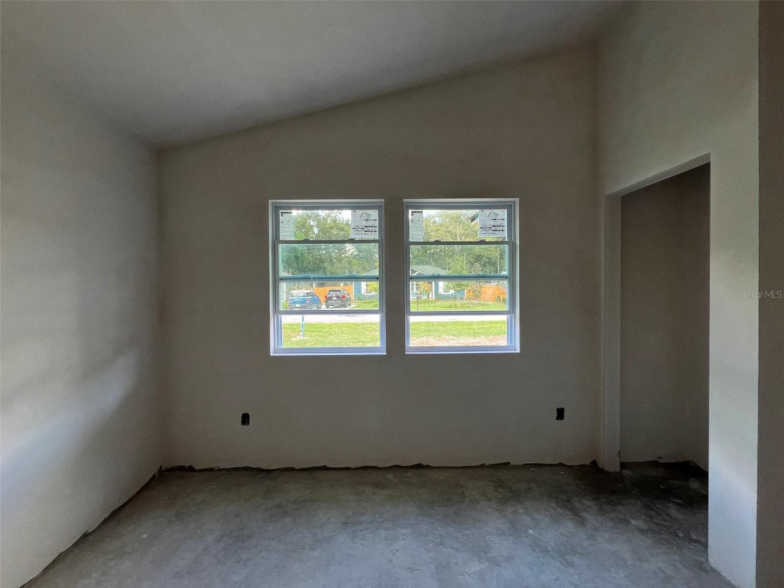 Single Family Residence at 23283 NW 179TH PL, HIGH SPRINGS, photo 3 of 16