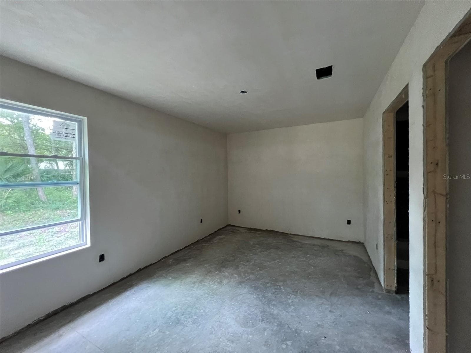 Single Family Residence at 23283 NW 179TH PL, HIGH SPRINGS, photo 9 of 16