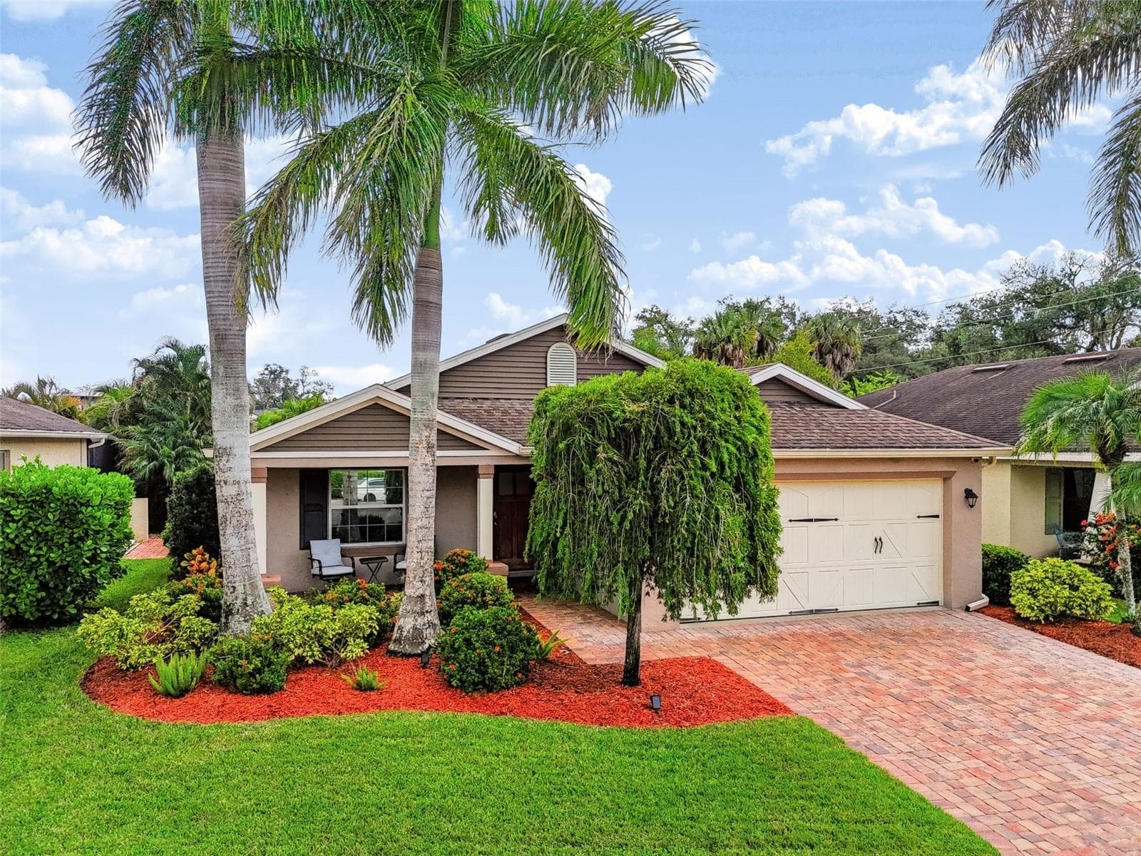 Single Family Residence at 105 SAN LORENZO CT, BRADENTON, photo 2 of 42