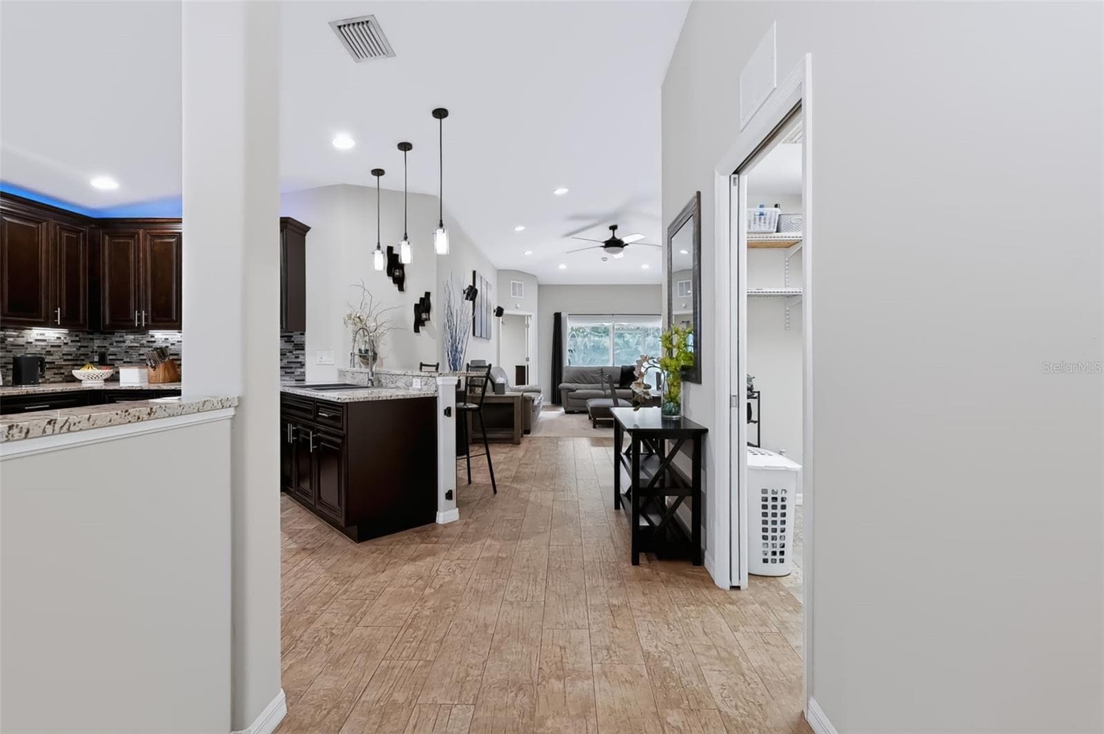 Single Family Residence at 105 SAN LORENZO CT, BRADENTON, photo 13 of 42