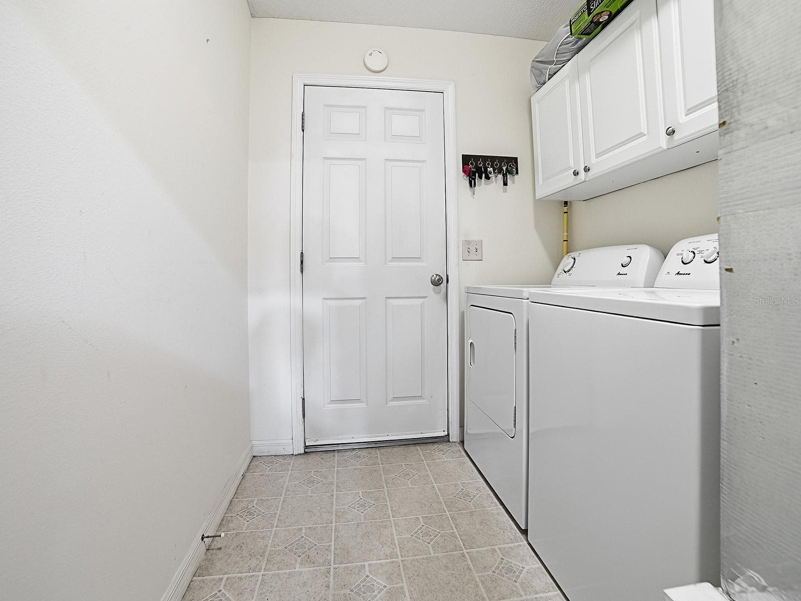 Single Family Residence at 8060 SE 174TH BELHAVEN LOOP, THE VILLAGES, photo 7 of 38
