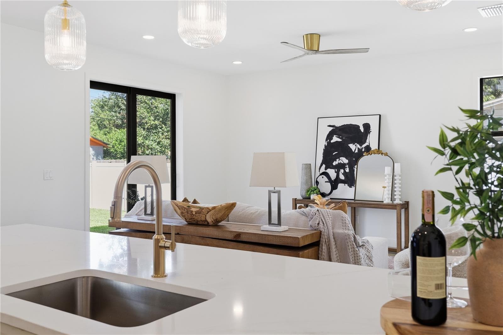 Single Family Residence at 1025 MELROSE AVE S, ST PETERSBURG, photo 21 of 48