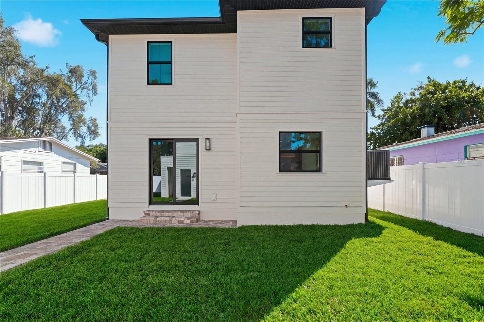 Single Family Residence at 1025 MELROSE AVE S, ST PETERSBURG, photo 33 of 48