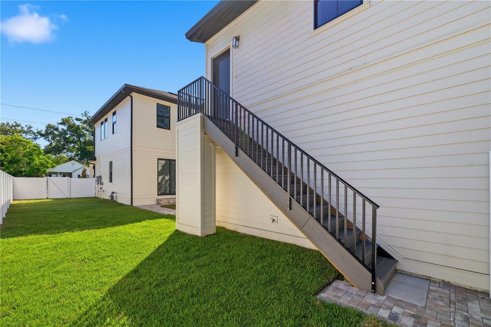 Single Family Residence at 1025 MELROSE AVE S, ST PETERSBURG, photo 36 of 48
