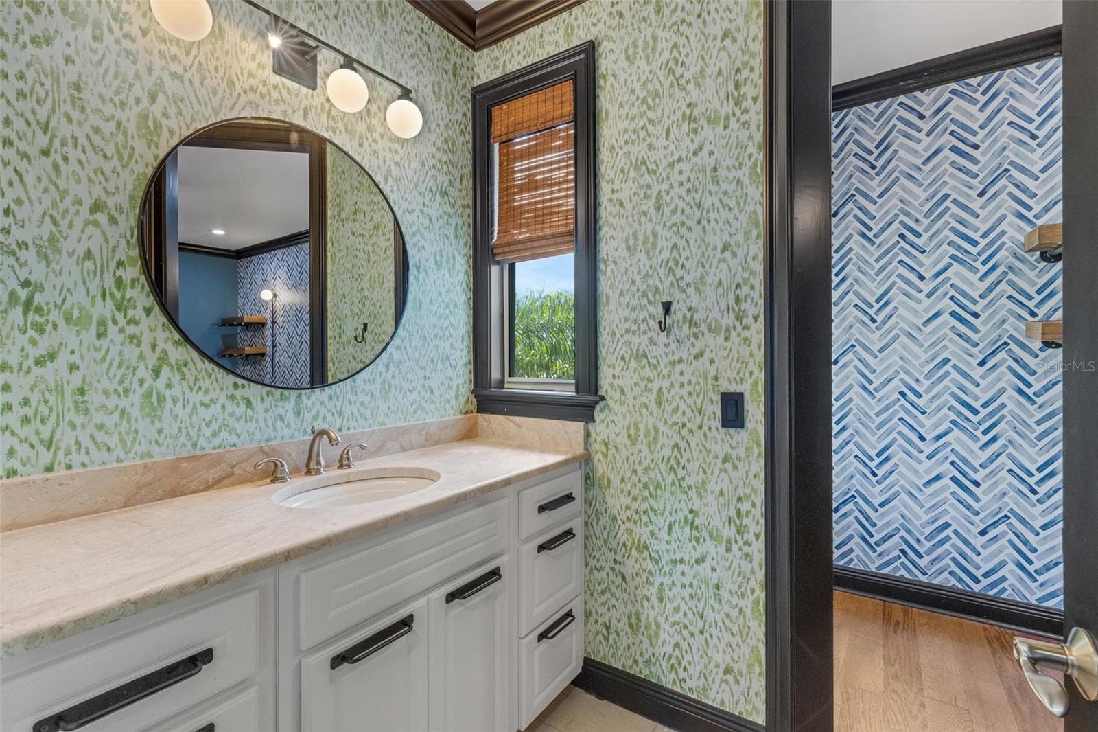 Bedroom# 4 has its own private vanity area as well. - 2734 BELLERIVE DR, LAKELAND