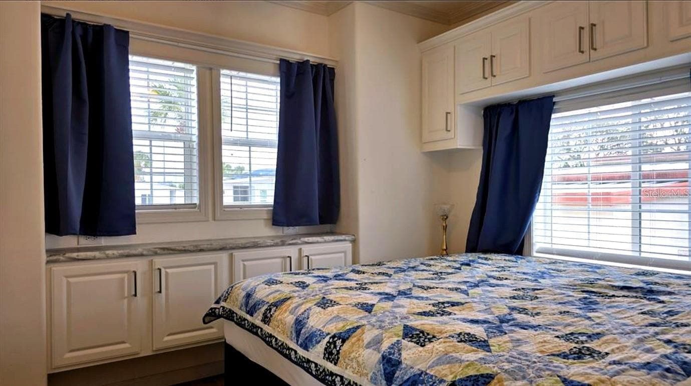 Manufactured Home at 7060 FAIRVIEW VILLAGE CIR, WINTER HAVEN, photo 21 of 44
