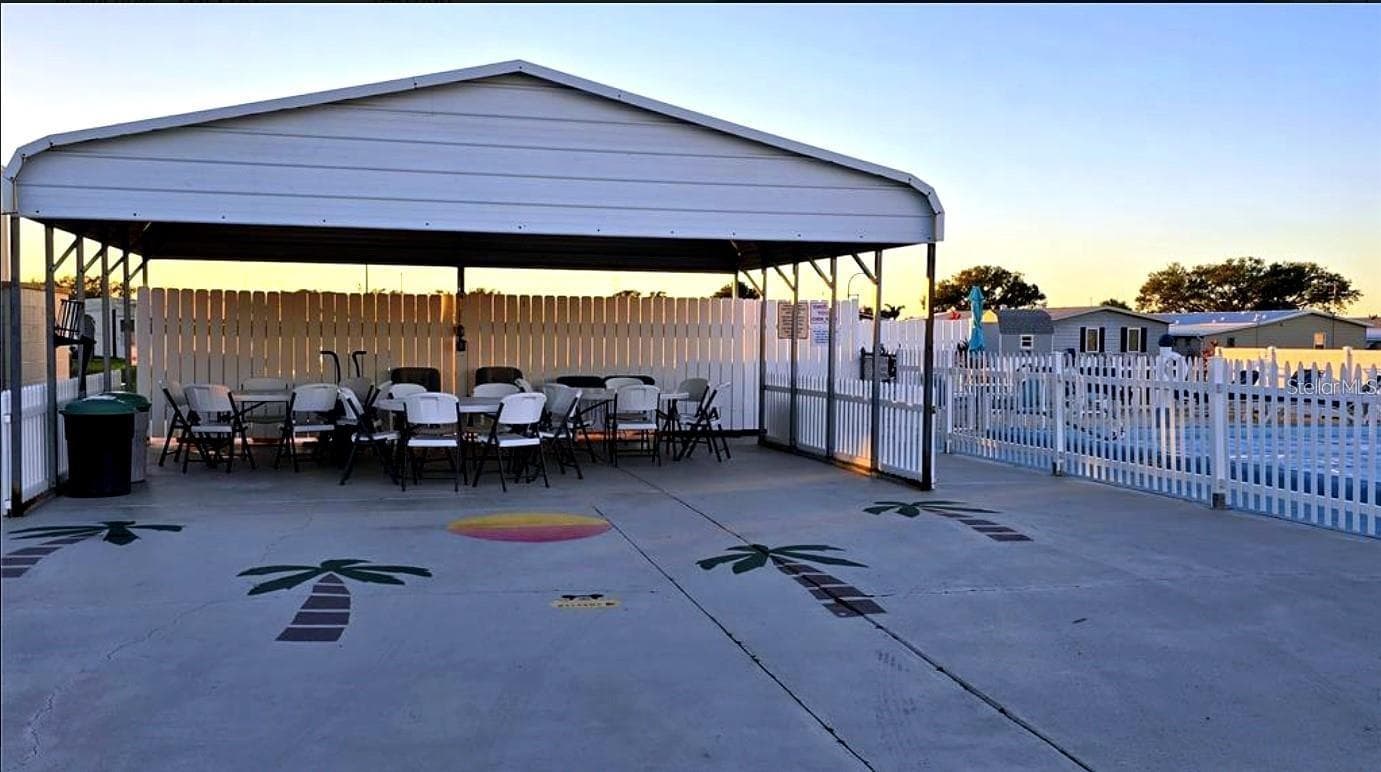 Manufactured Home at 7060 FAIRVIEW VILLAGE CIR, WINTER HAVEN, photo 33 of 44