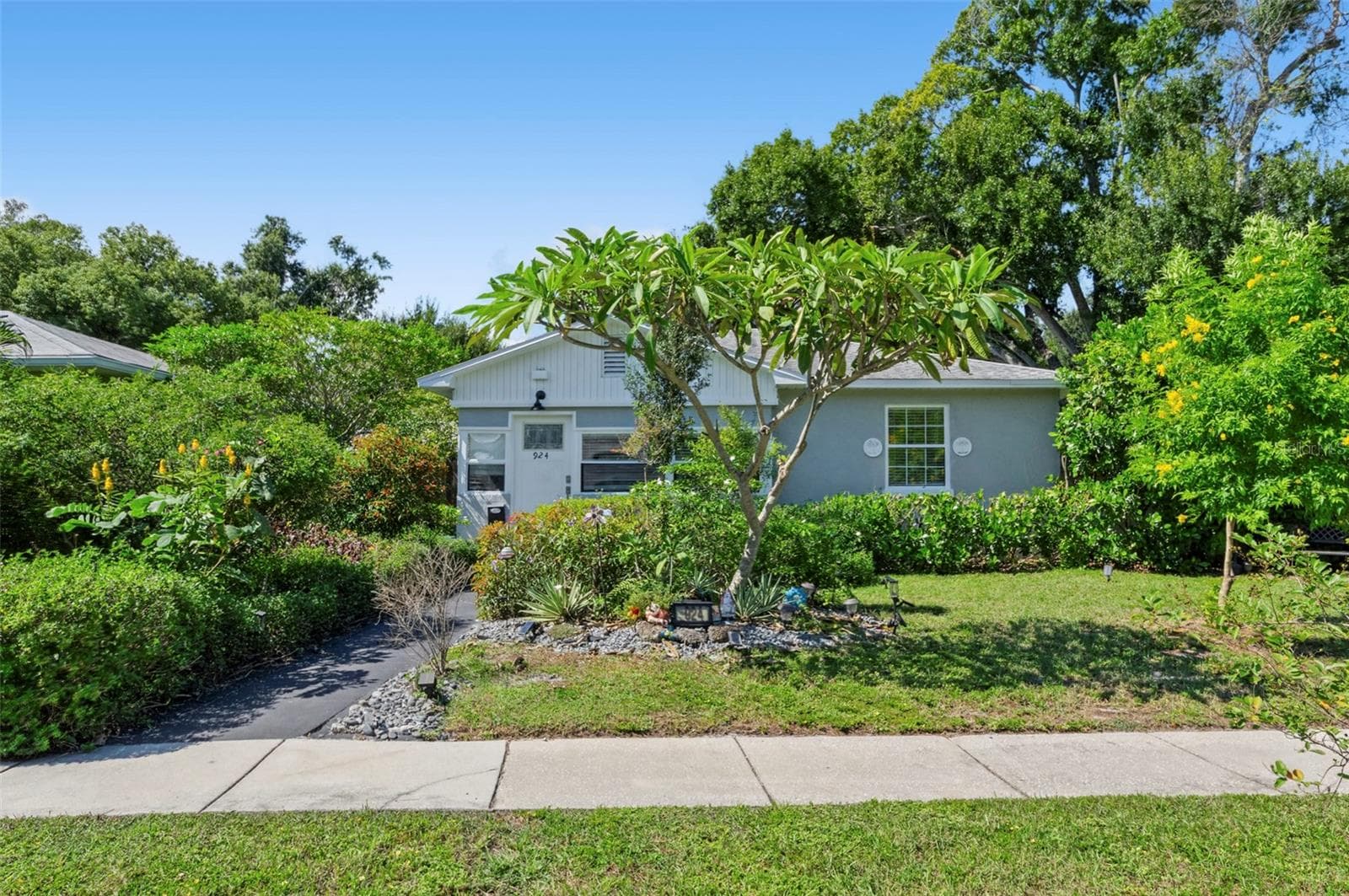 Single Family Residence at 924 32ND ST N, ST PETERSBURG, photo 43 of 45