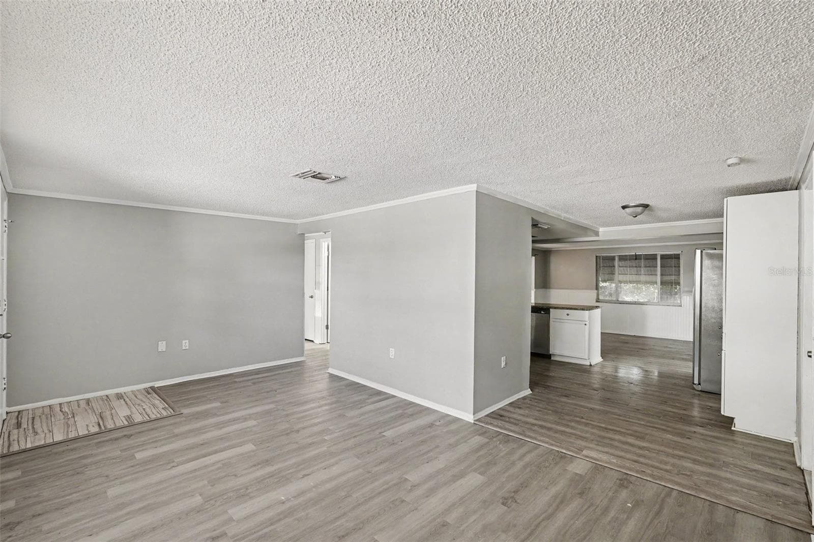 Single Family Residence at 8635 SABAL WAY, PORT RICHEY, photo 3 of 15