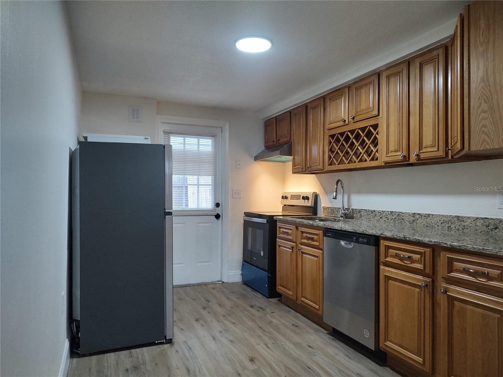 Duplex at 8050 47TH AVE N, ST PETERSBURG, photo 5 of 23