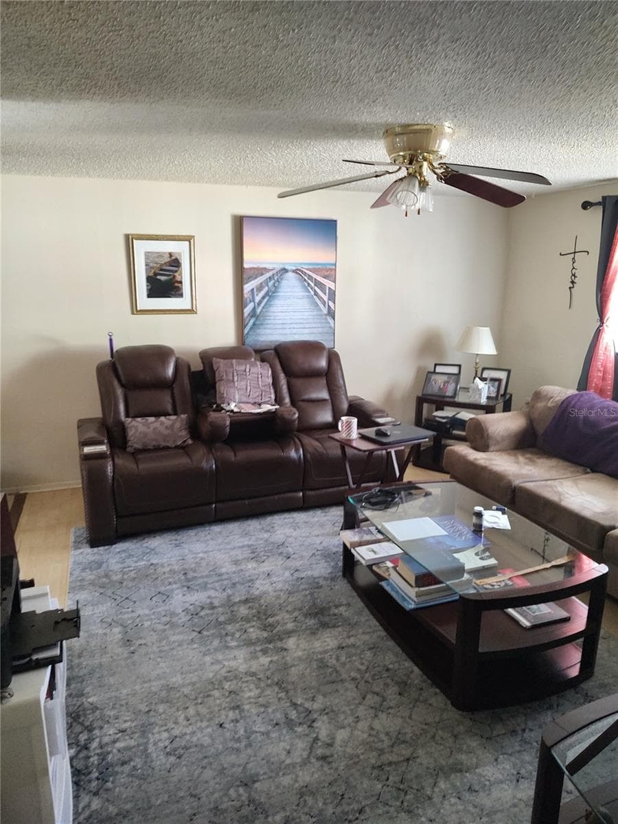 Duplex at 8050 47TH AVE N, ST PETERSBURG, photo 13 of 23