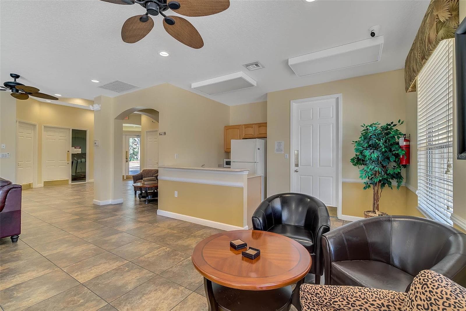 Lake Berkley Amenities - 4601 FORMBY CT, KISSIMMEE