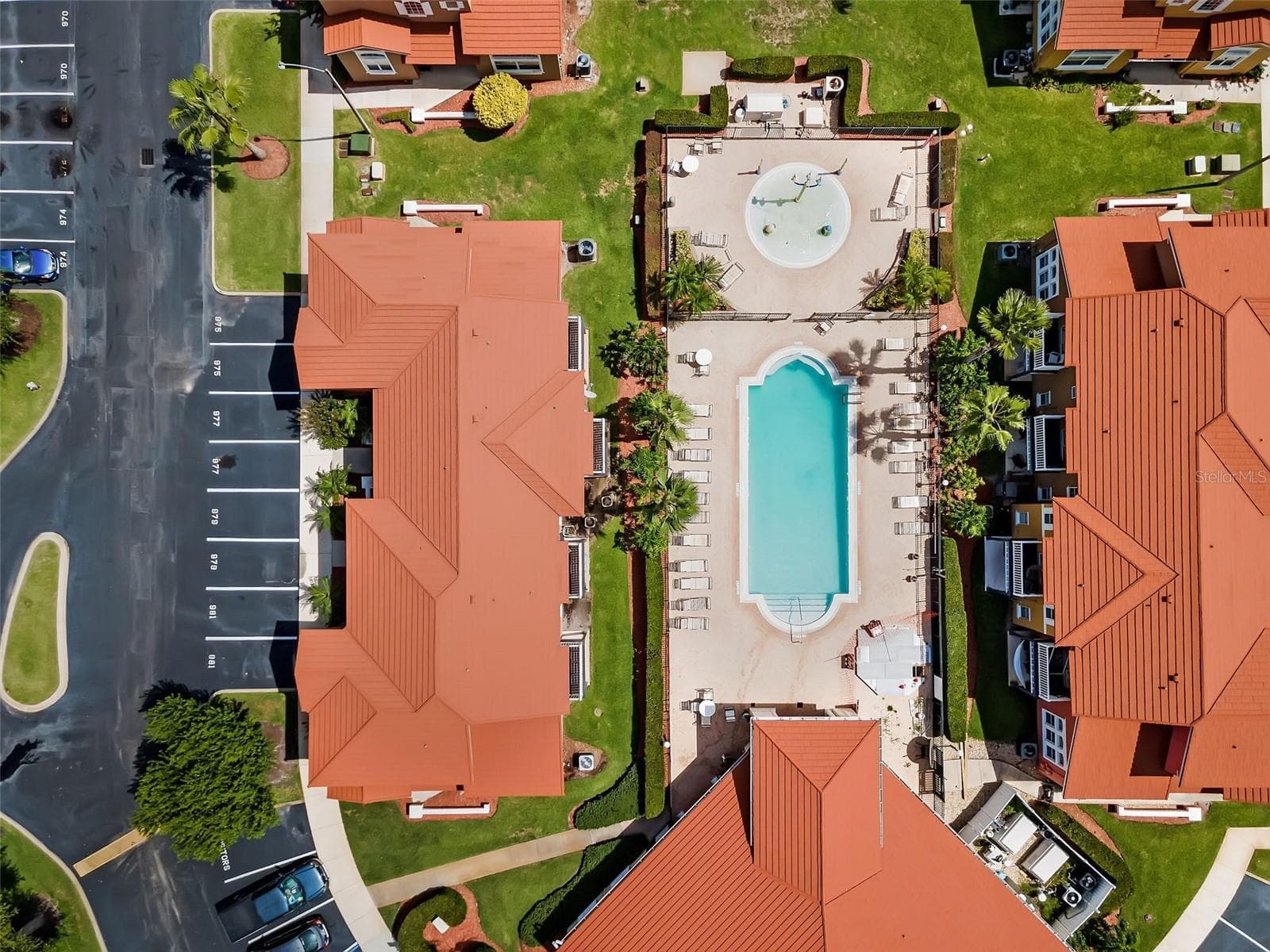 Lake Berkley Amenities - 4601 FORMBY CT, KISSIMMEE
