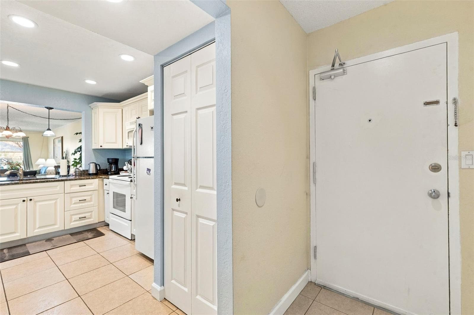 Condominium at 13000 GULF LN #201, MADEIRA BEACH, photo 10 of 56
