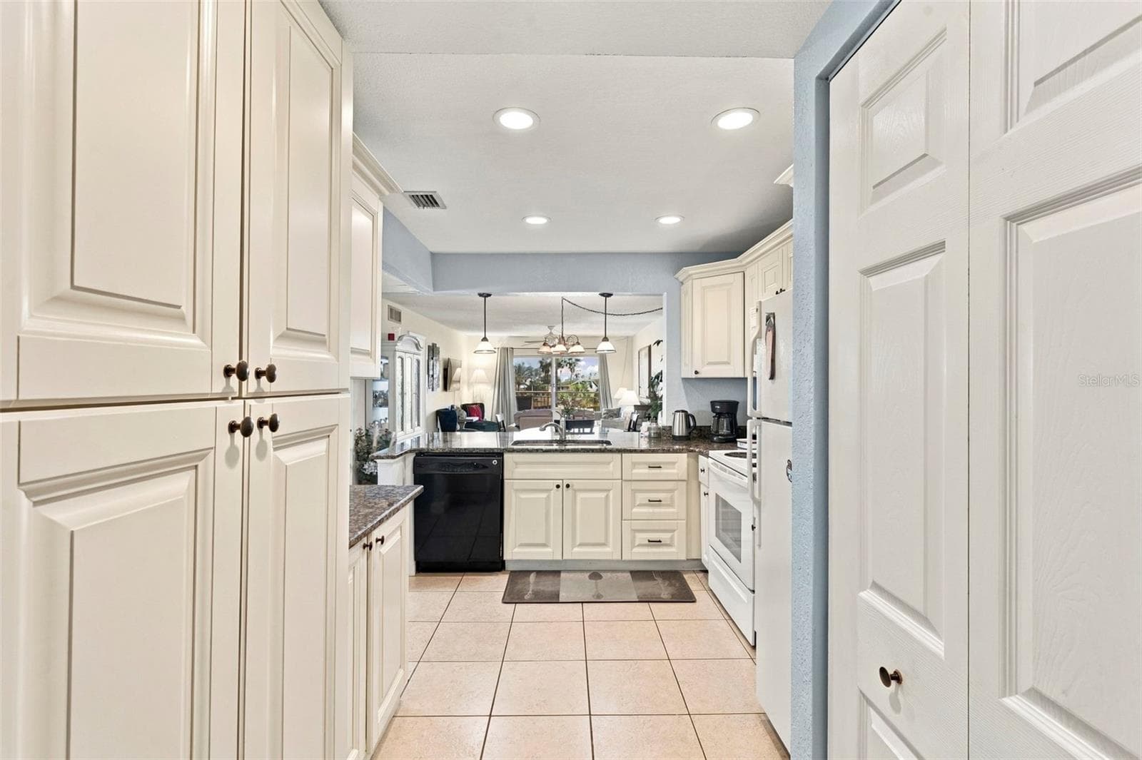 Condominium at 13000 GULF LN #201, MADEIRA BEACH, photo 11 of 56