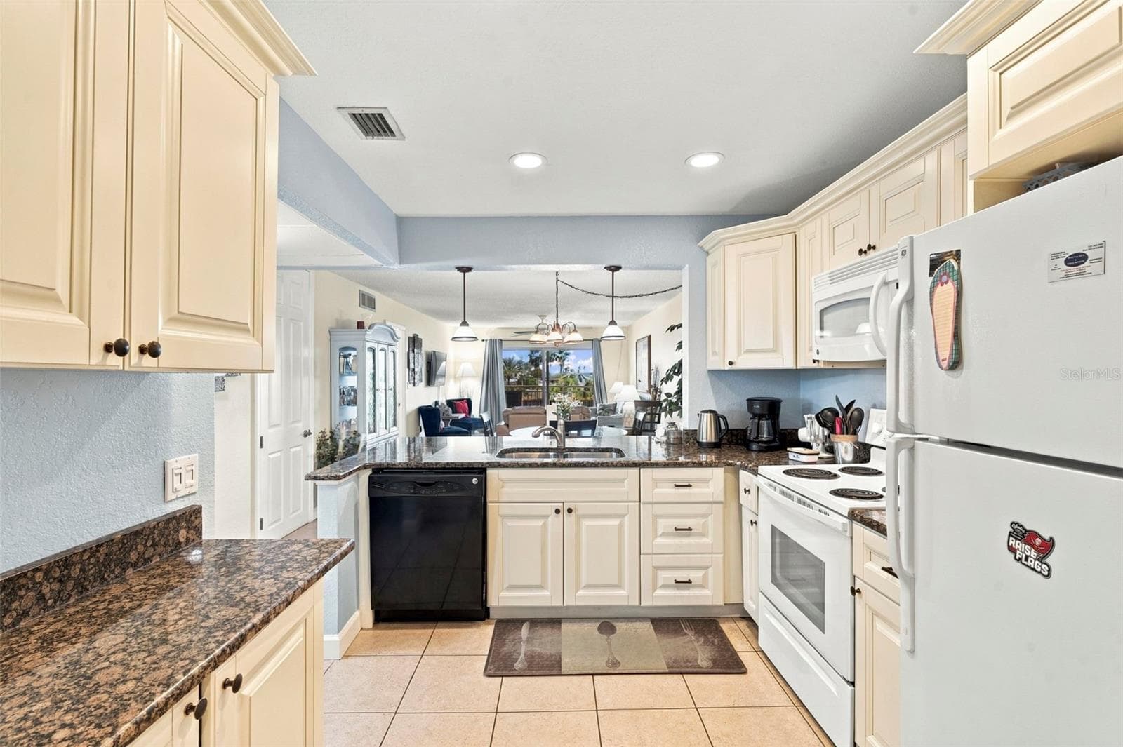 Condominium at 13000 GULF LN #201, MADEIRA BEACH, photo 12 of 56