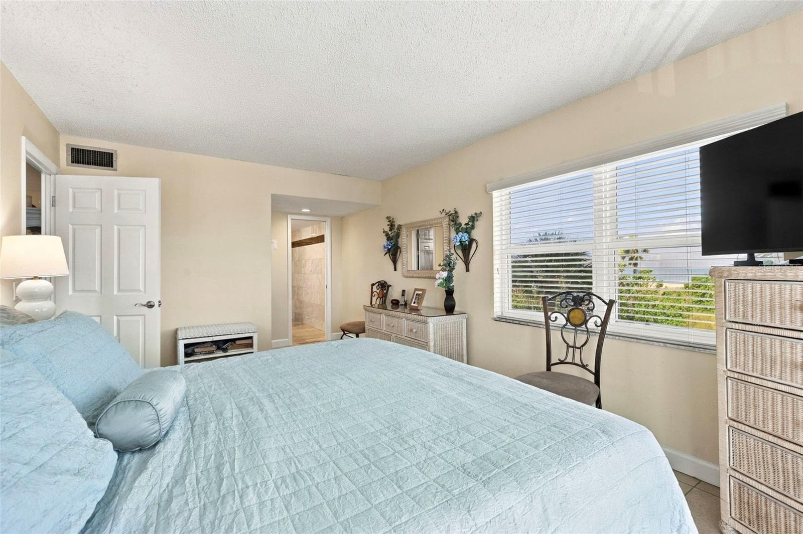 Condominium at 13000 GULF LN #201, MADEIRA BEACH, photo 30 of 56