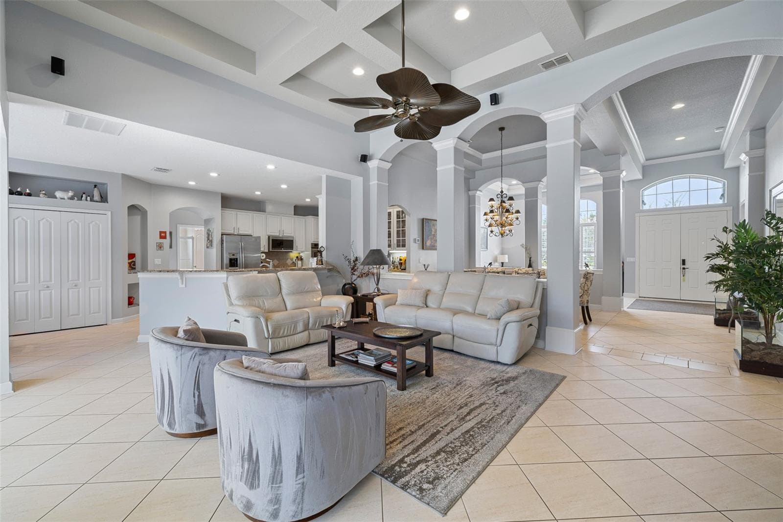 Single Family Residence at 13618 LARSEN LN, WINTER GARDEN, photo 17 of 91