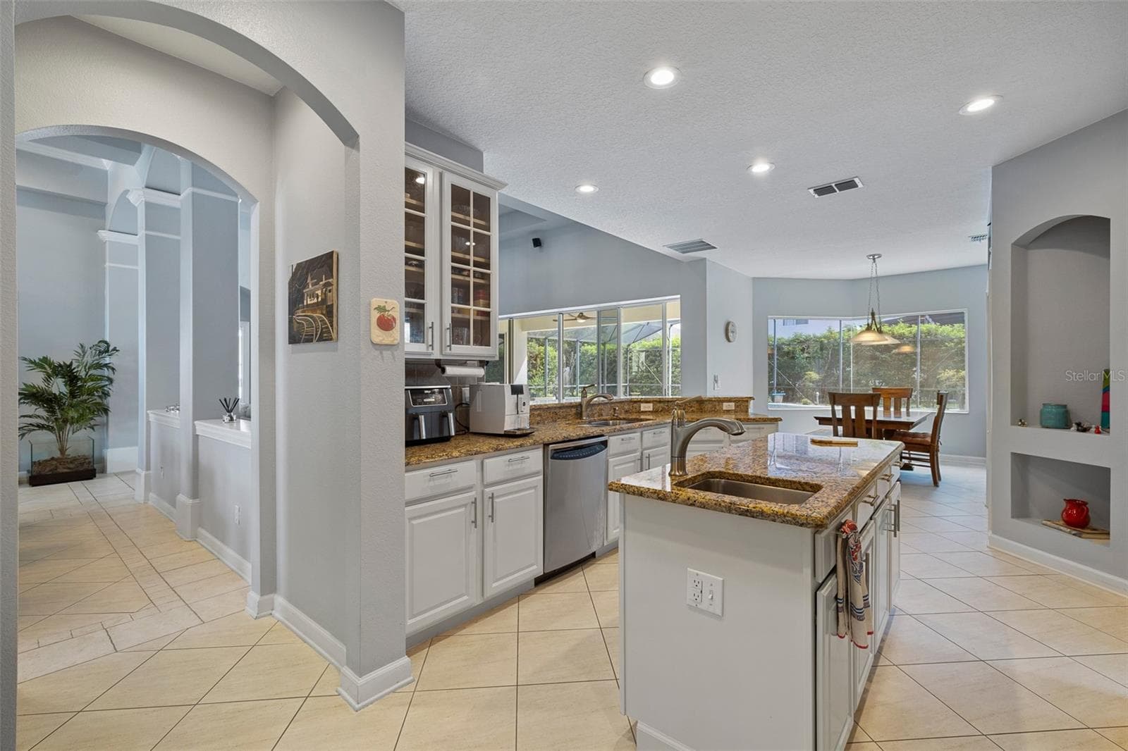 Single Family Residence at 13618 LARSEN LN, WINTER GARDEN, photo 36 of 91