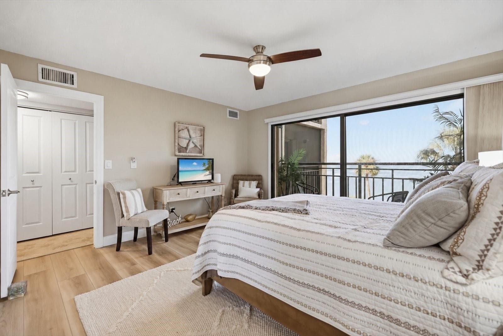 Condominium at 6460 MOURNING DOVE DR #305, BRADENTON, photo 33 of 82