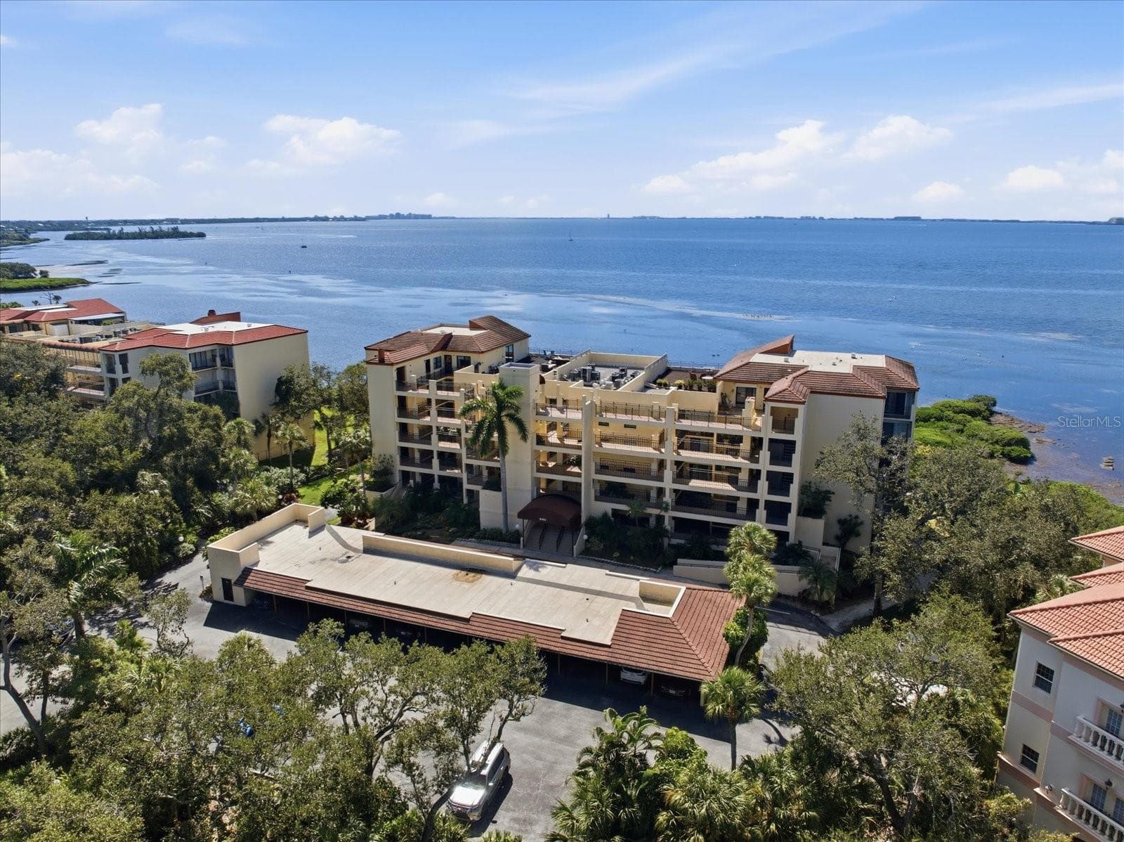 Condominium at 6460 MOURNING DOVE DR #305, BRADENTON, photo 61 of 82