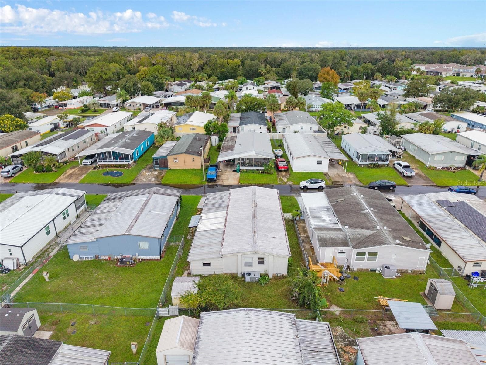 Manufactured Home at 137 PINE TREE DR, DEBARY, photo 29 of 31