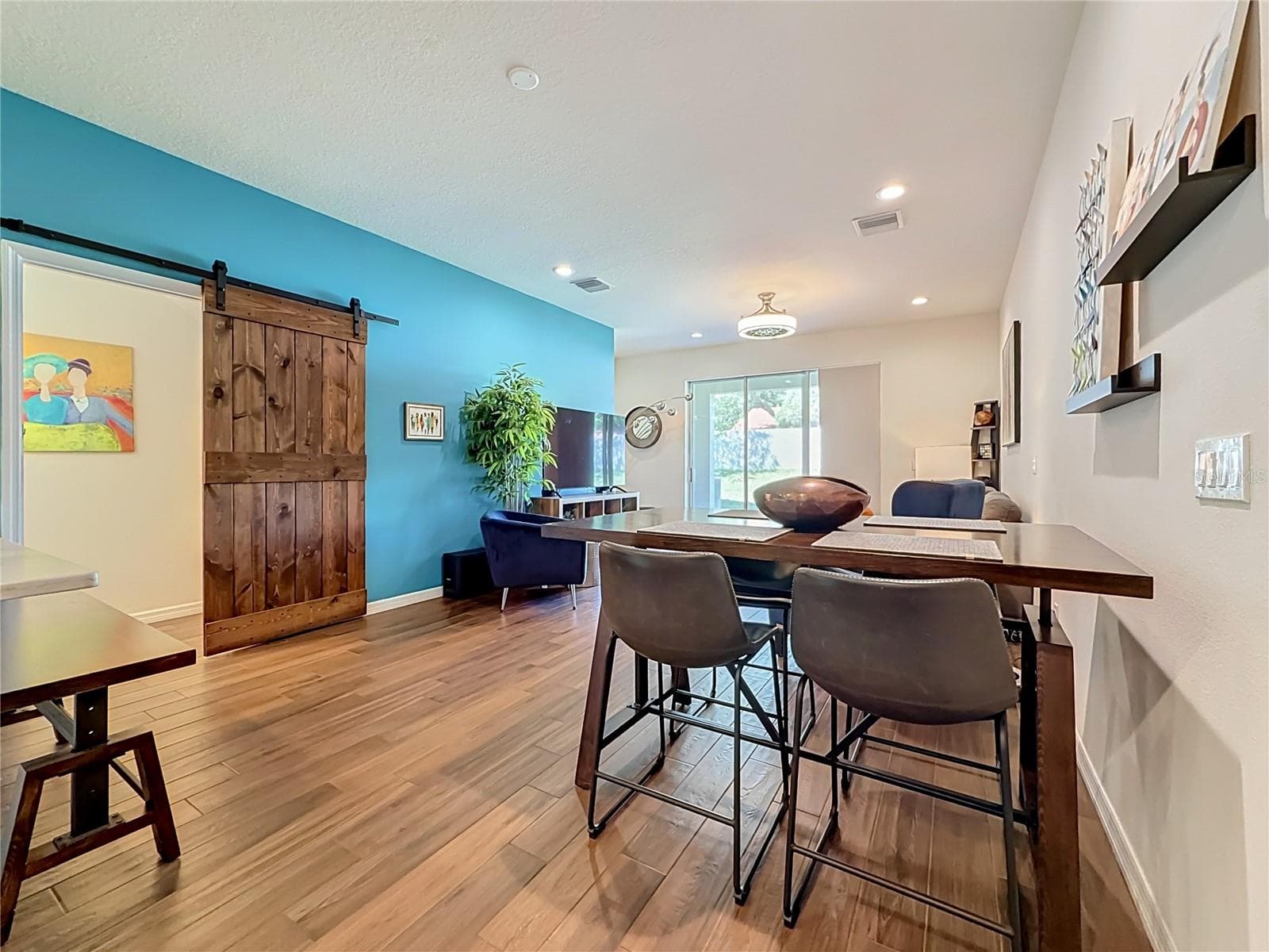Dining area - 2270 MONTVIEW DR, CLEARWATER