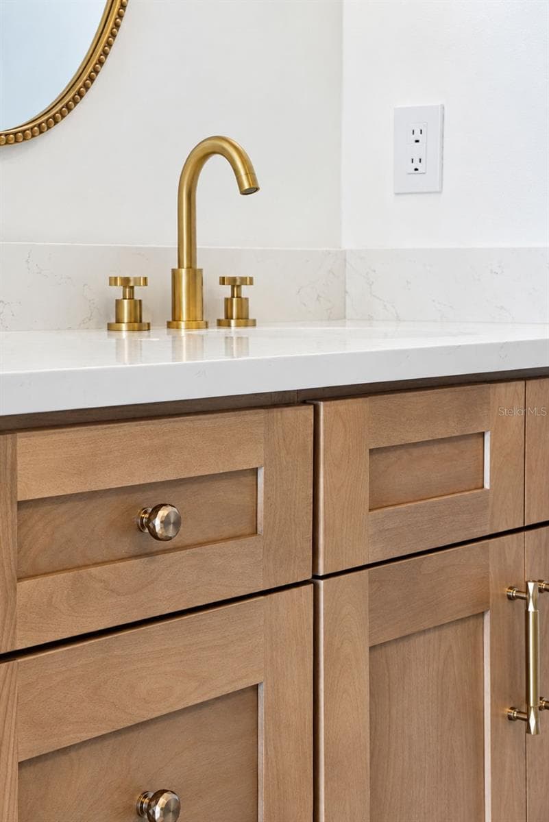 Main Bathrom Cabinet - 31421 SHAKER CIR, WESLEY CHAPEL
