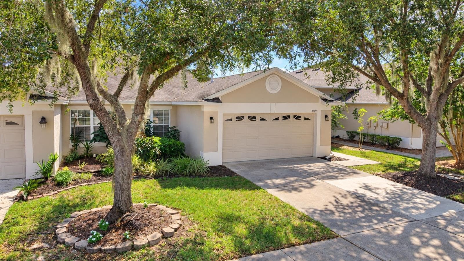 Side Exterior - 31421 SHAKER CIR, WESLEY CHAPEL