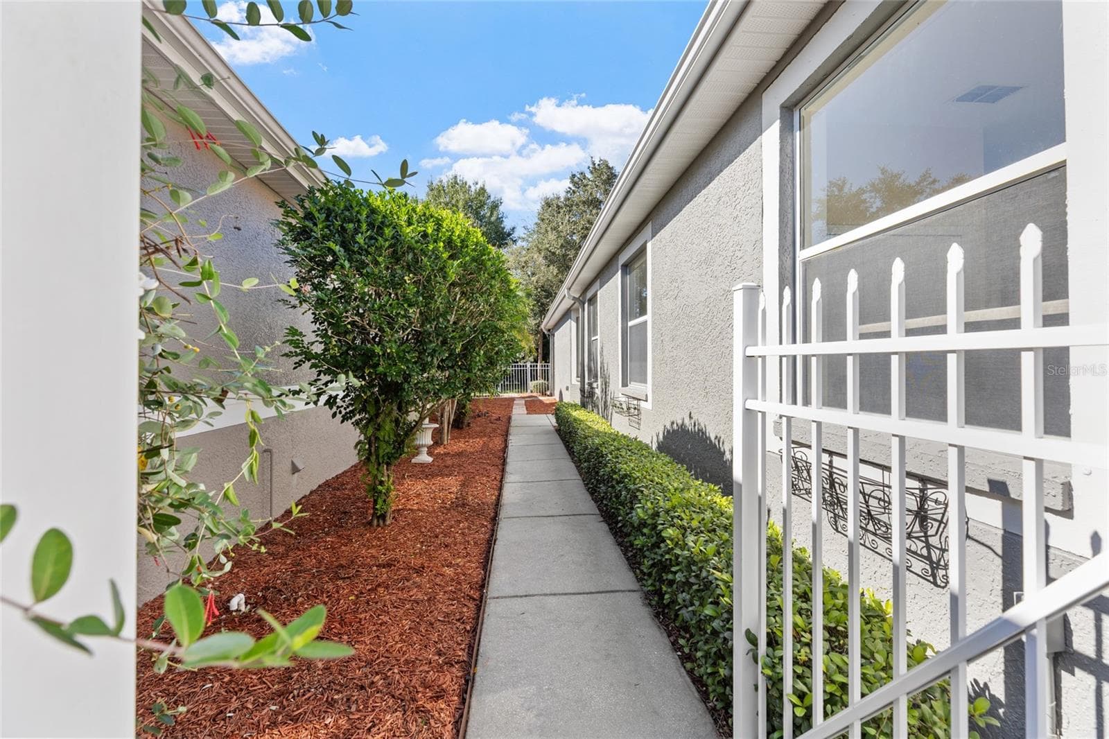 Single Family Residence at 8103 SANGUINELLI RD, LAND O LAKES, photo 3 of 54